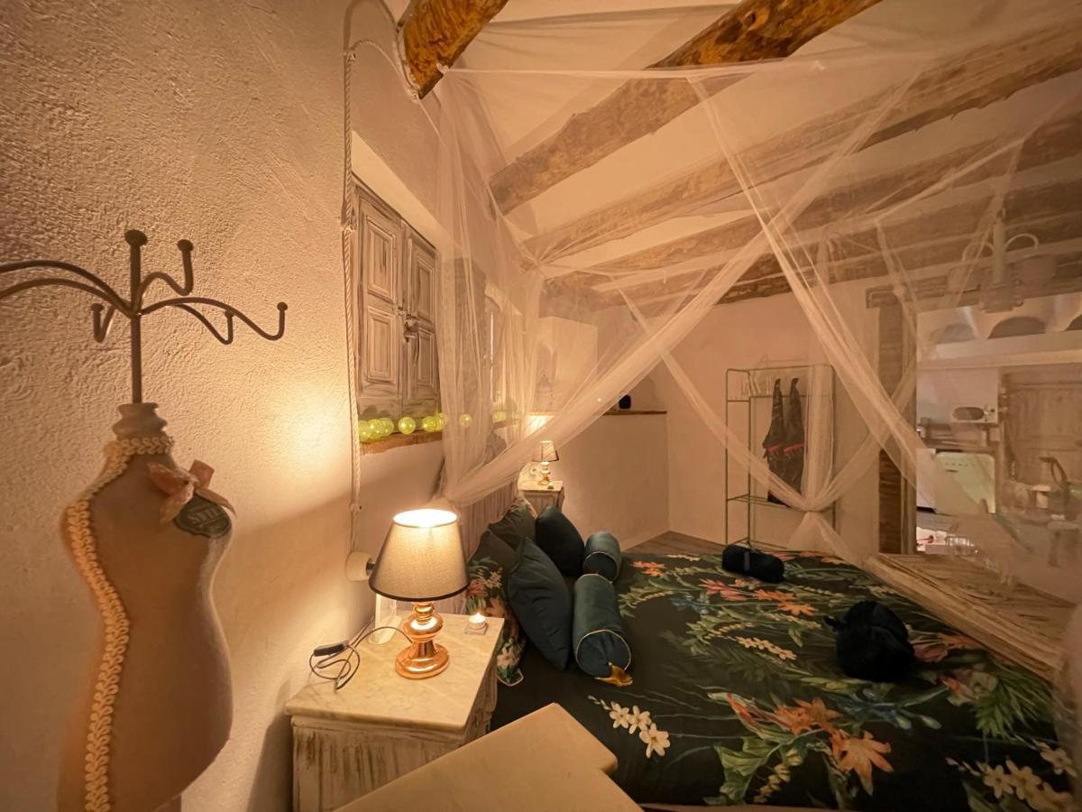Apartamento El Secret De La Llegenda El Drac Vilaverd  Exterior foto